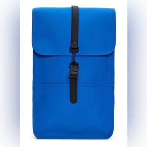 NWT Rains Backpack in Waves Blue